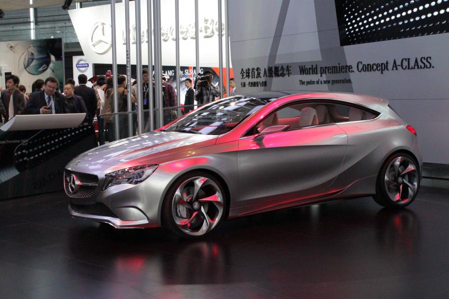 Mercedes-Benz A-Class Concept 2011 года  (фото 4 из 129)